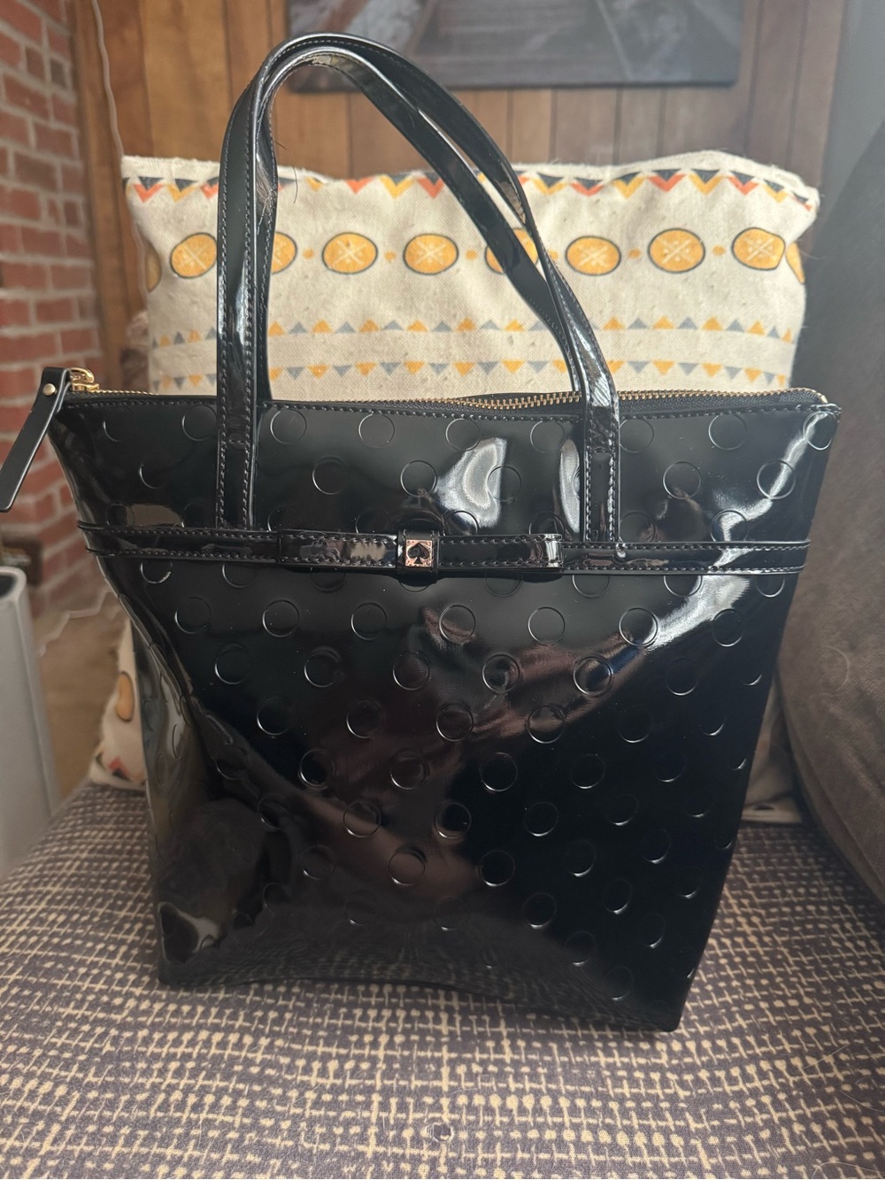 Kate Spade black Patent Leather Dot Tote shoulder Bag with goldtone hardware